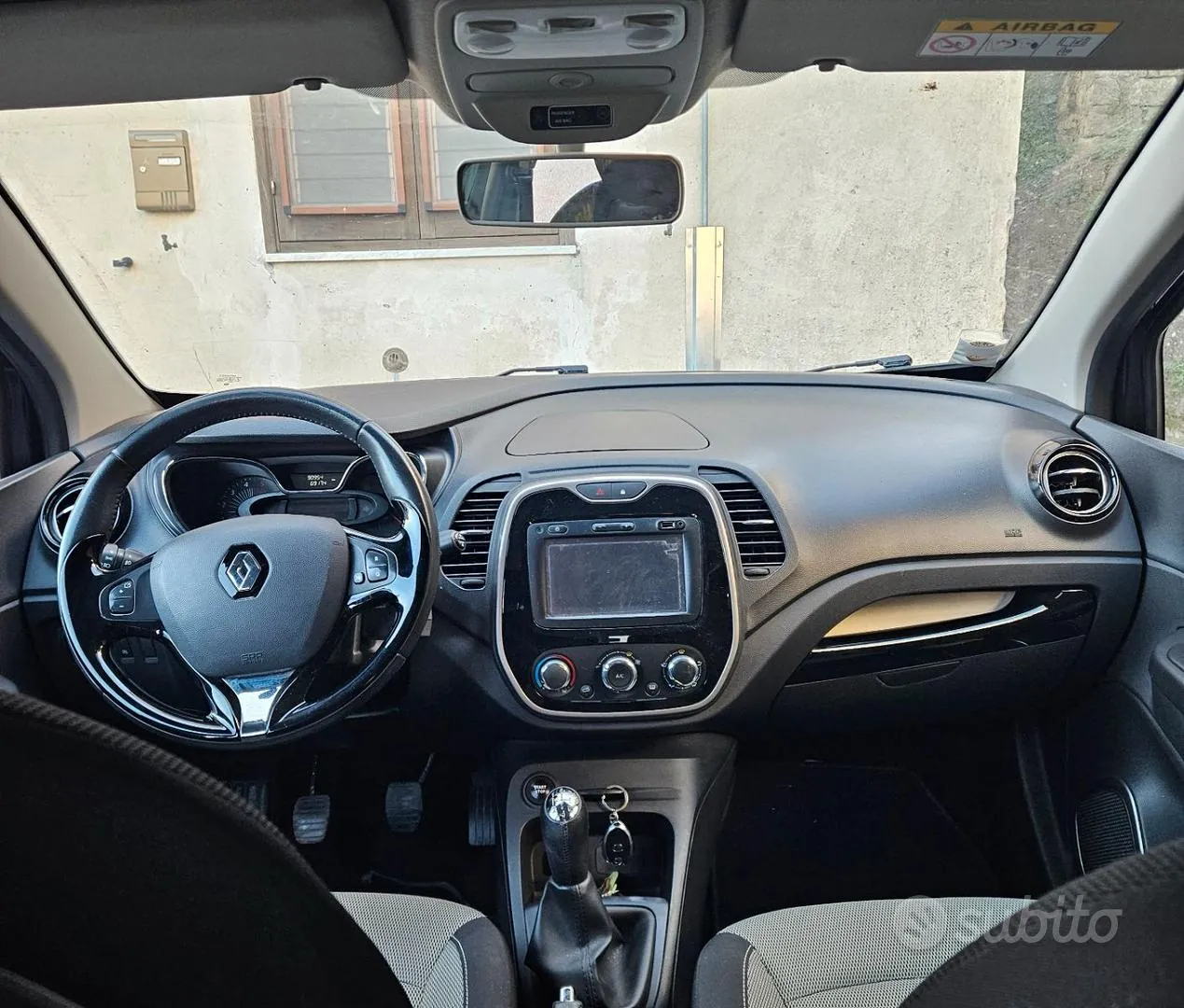Renault Captur 2017 photo 3
