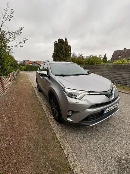 Toyota Rav4 2018 photo 3