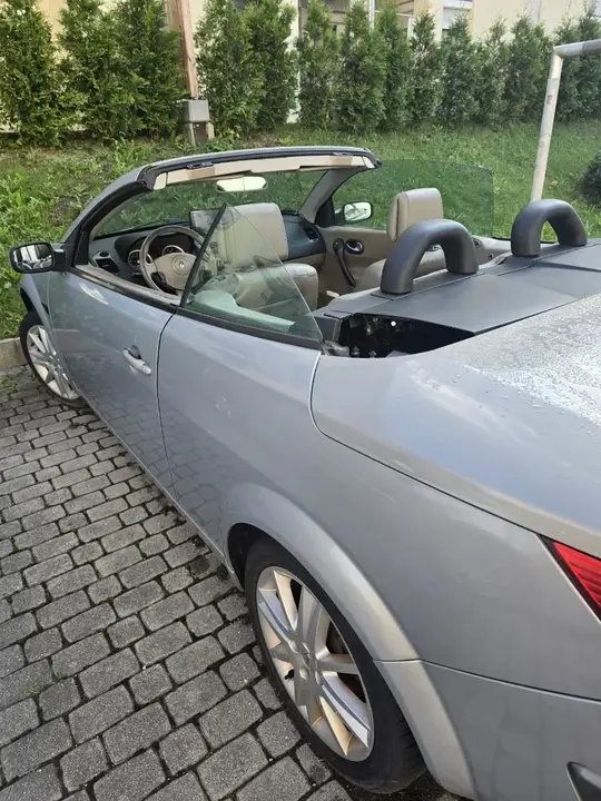 Renault Megane 2004 photo 3