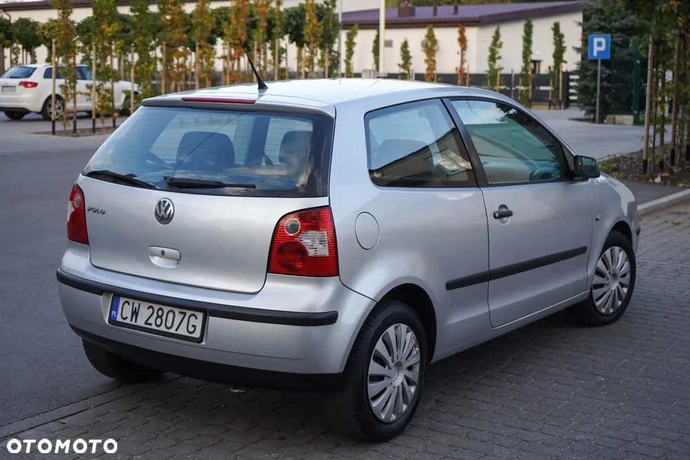 Volkswagen Polo 2003 photo 4