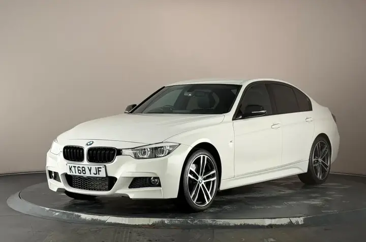 BMW 3 Series 2019 photo 3