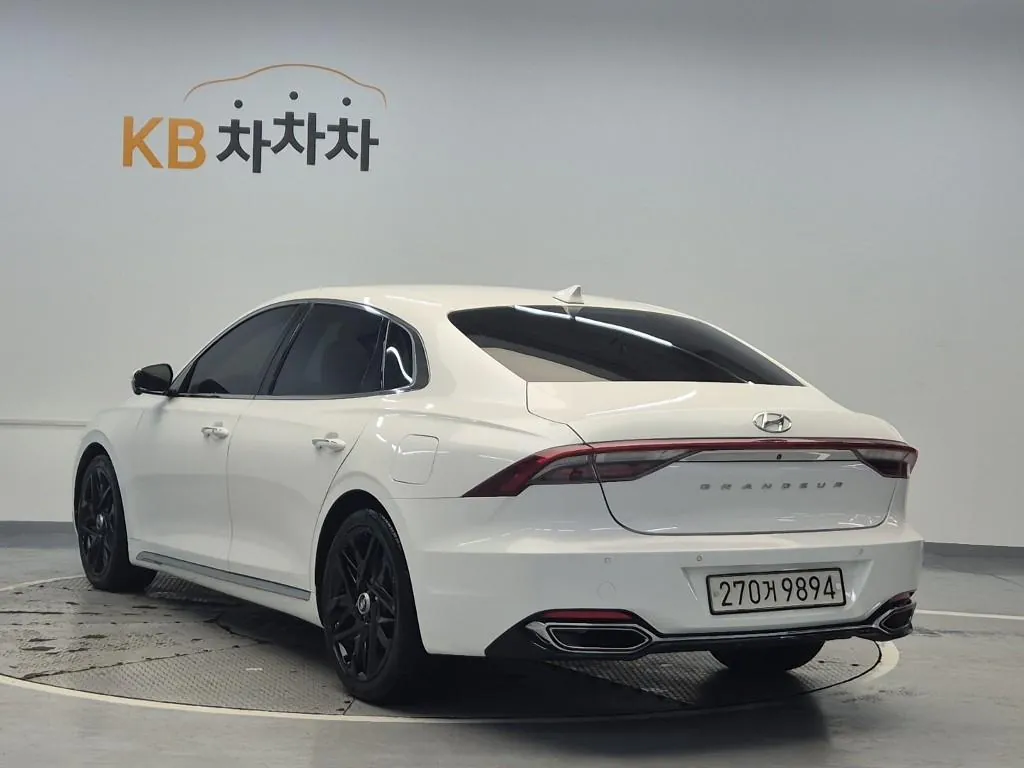 Hyundai Grandeur 2021 photo 2
