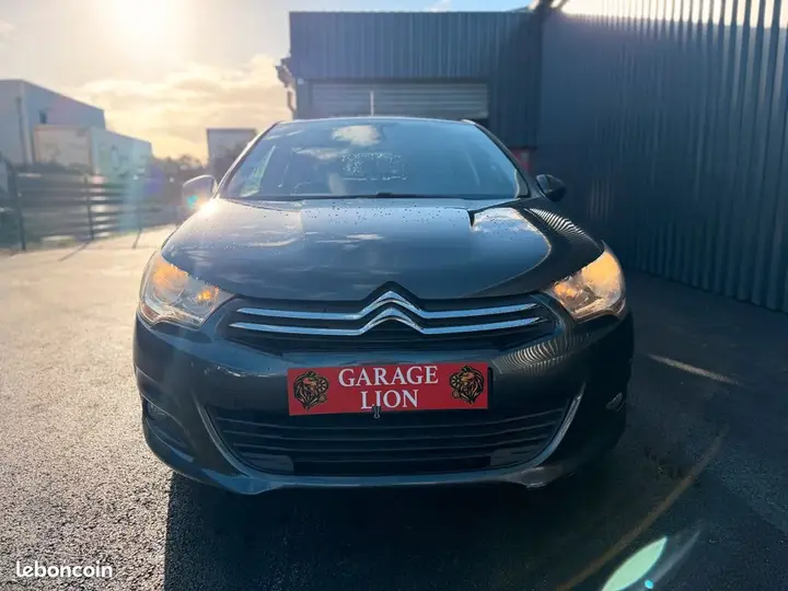 Citroen C4 2011 photo 3