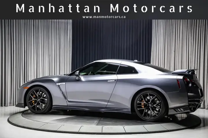 Nissan Gt-R 2017 photo 4