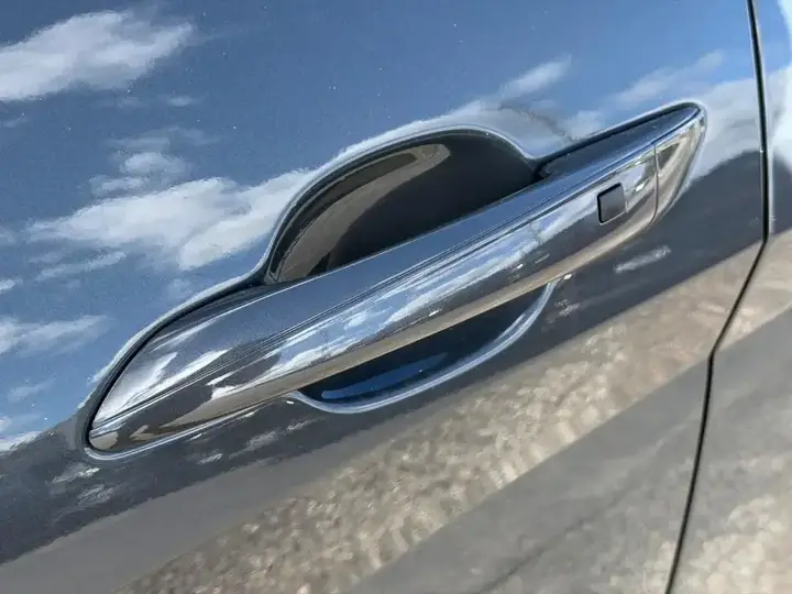 Hyundai Elantra 2026 photo 3
