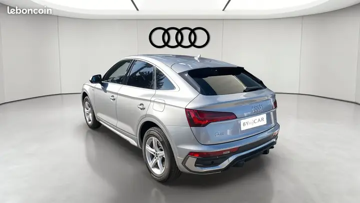Audi Q5 2023 photo 3