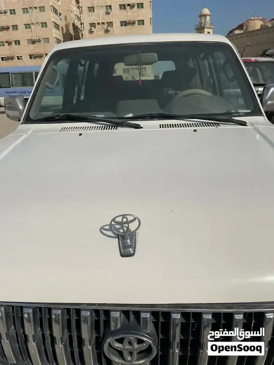 Toyota Prado 2002 photo 2