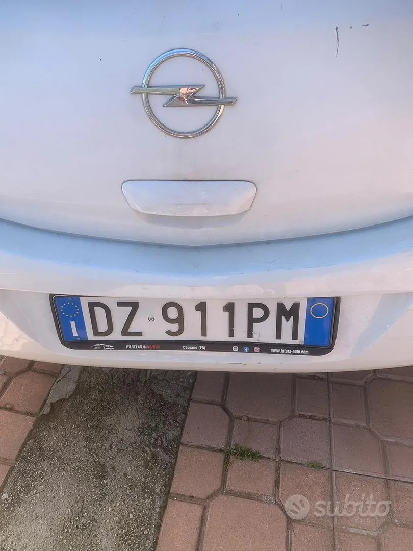 Opel Corsa 2009 photo 3
