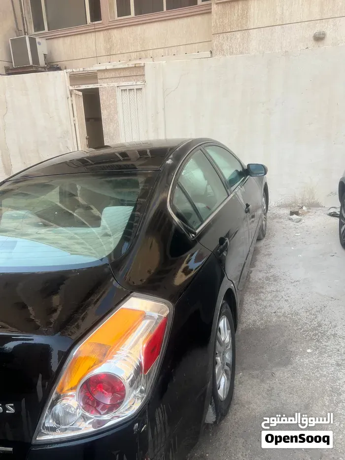 Nissan Altima 2013 photo 2