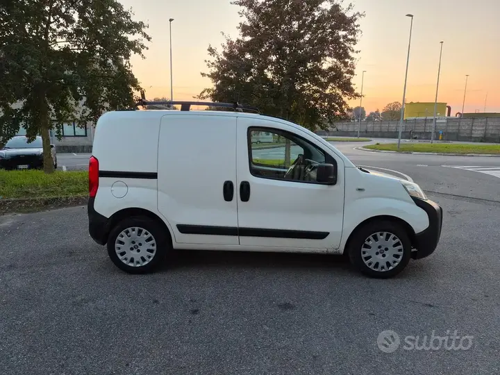 Fiat Fiorino 2015 photo 4