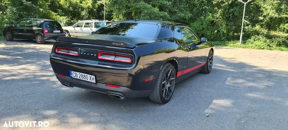 Dodge Challenger 2018 photo 4