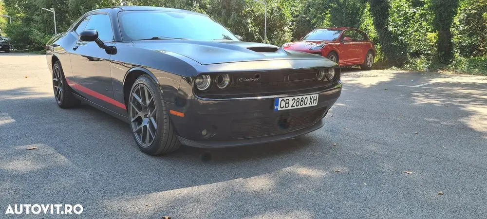 Dodge Challenger