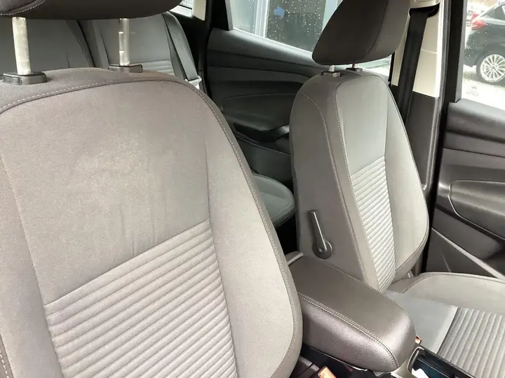 Ford C-Max 2015 photo 4