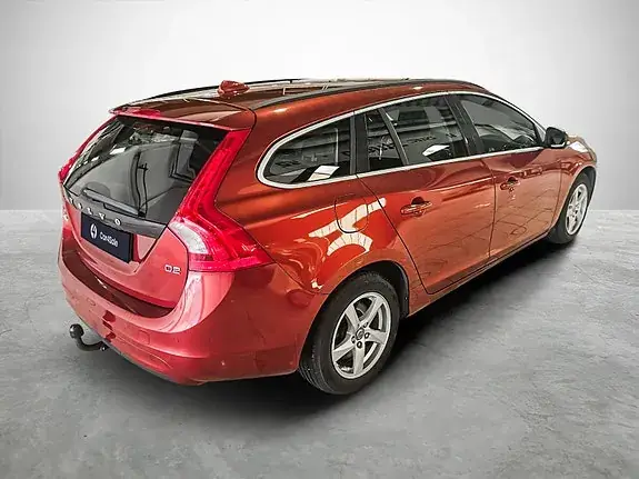 Volvo V60 2015 photo 5