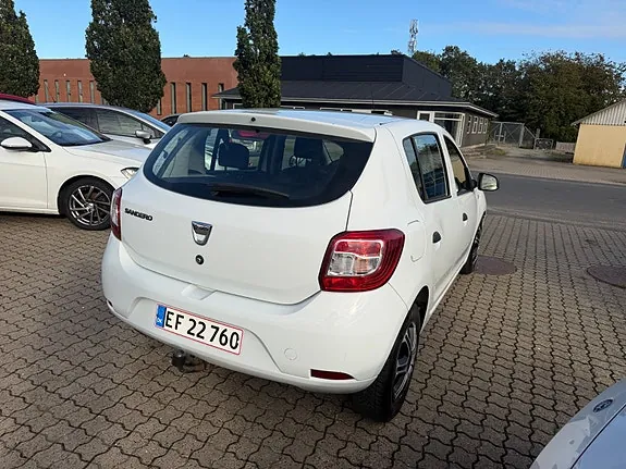 Dacia Sandero 2016 photo 5