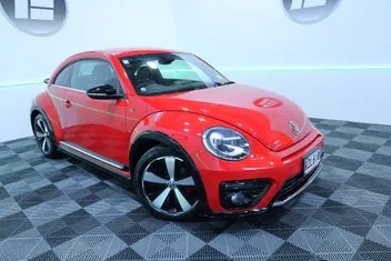 Volkswagen Beetle 2017 photo 2