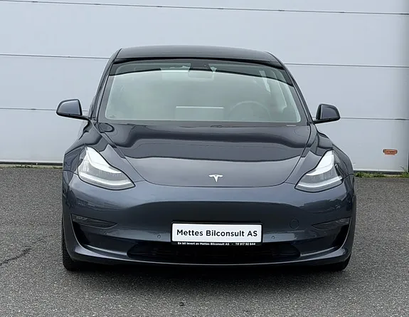 Tesla Model 3 2021 photo 4
