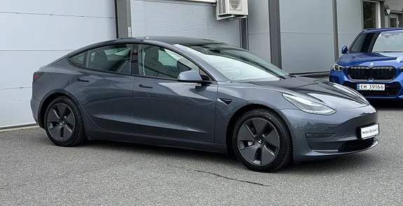 Tesla Model 3 2021 photo 2