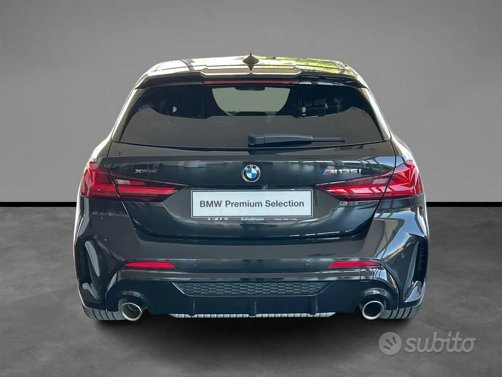 BMW 1 Series 2023 photo 4