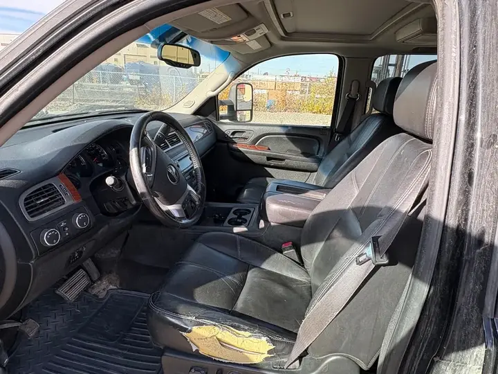 GMC Sierra 2500Hd 2008 photo 2