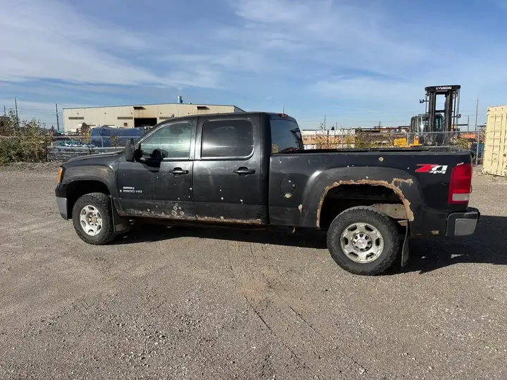 GMC Sierra 2500Hd 2008 photo 4