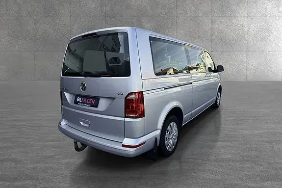 Volkswagen Caravelle 2016 photo 2