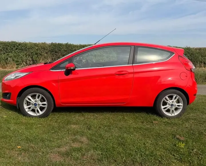 Ford Fiesta 2016 photo 4