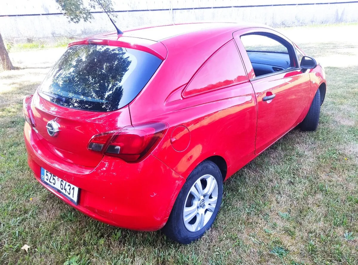 Opel Corsa E 2015 photo 3