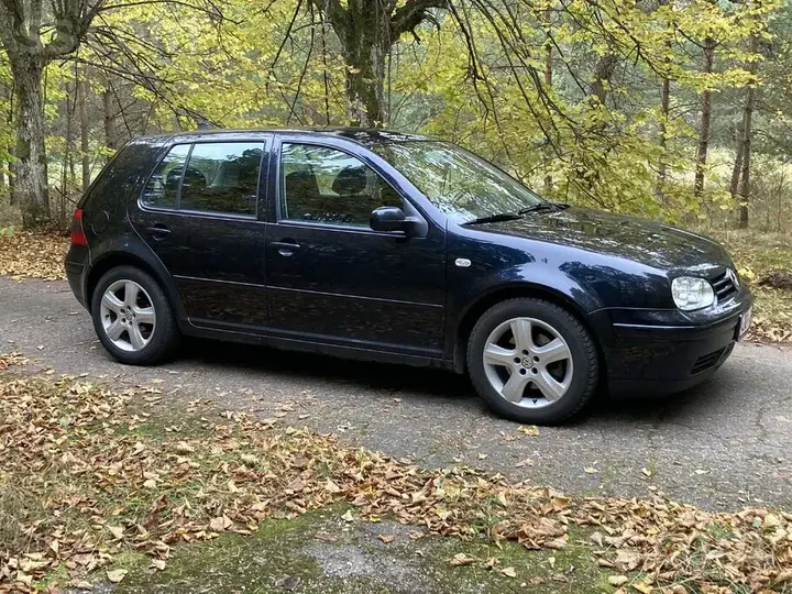 Volkswagen Golf 2001 photo 2