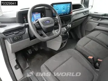 Ford Transit Custom 2024 photo 3