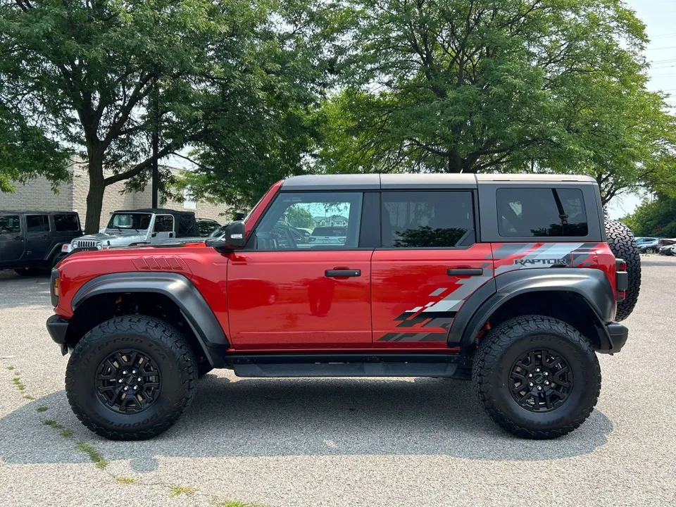 Ford Bronco 2023 photo 3