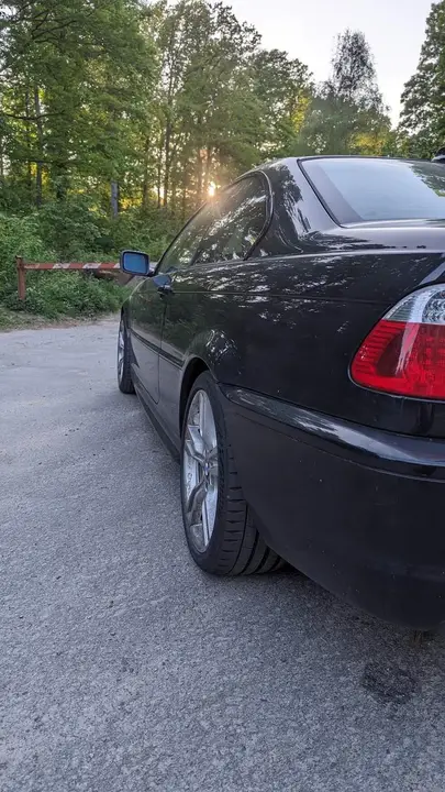 BMW 3 Series 2005 photo 4