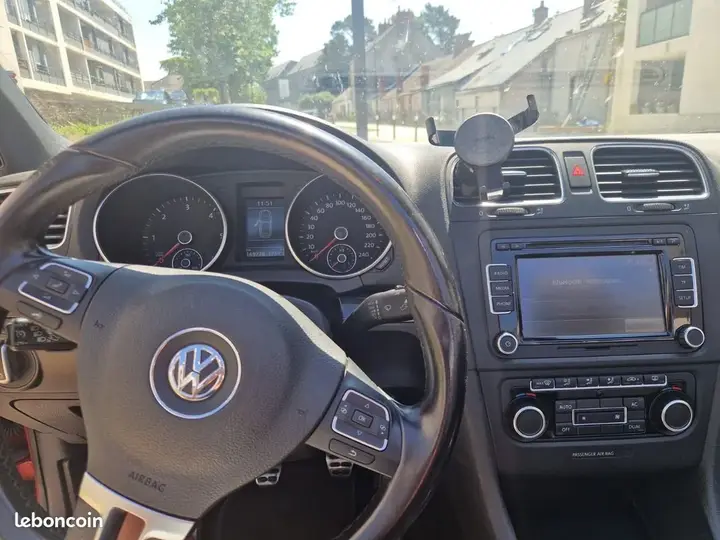 Volkswagen Golf 2012 photo 3