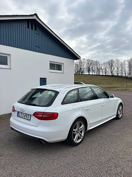 Audi A4 2013 photo 4