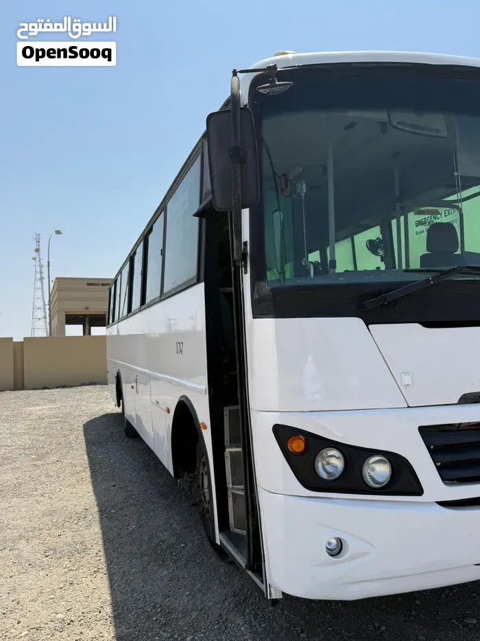 Tata Bus - Van 2017 photo 5