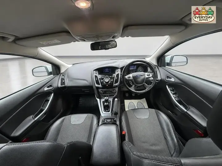 Ford Focus 2014 photo 4