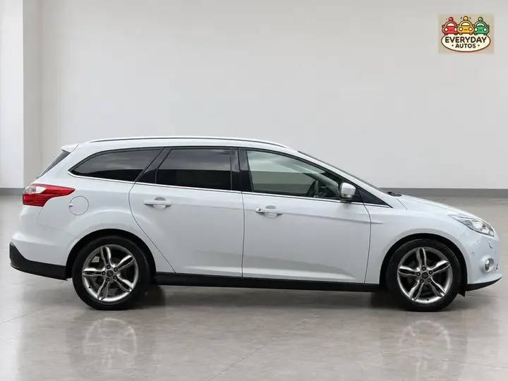 Ford Focus 2014 photo 5
