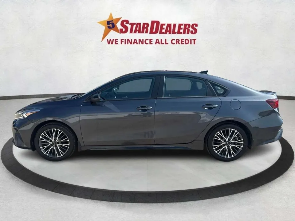Kia Forte 2023 photo 4