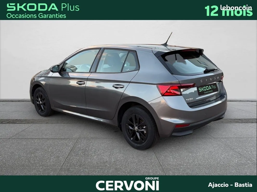 Skoda Fabia 2023 photo 3