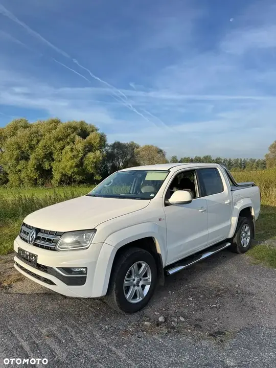 Volkswagen Amarok 2017 photo 2
