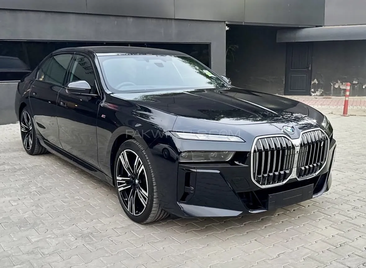 BMW 7 Series