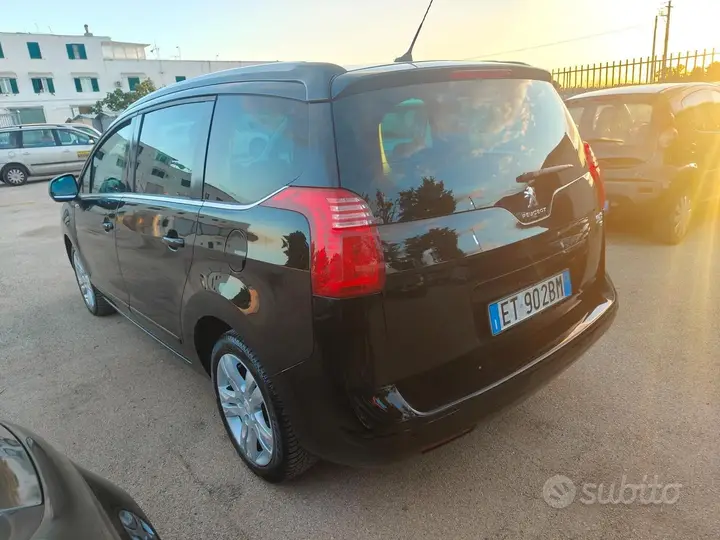 Peugeot 5008 2014 photo 5