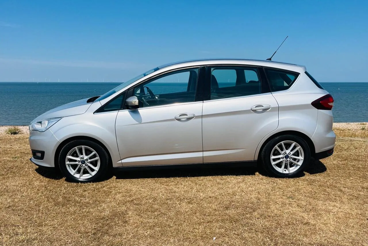 Ford C-Max 2017 photo 2