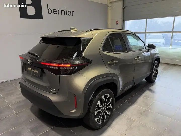 Toyota Yaris Cross 2024 photo 3