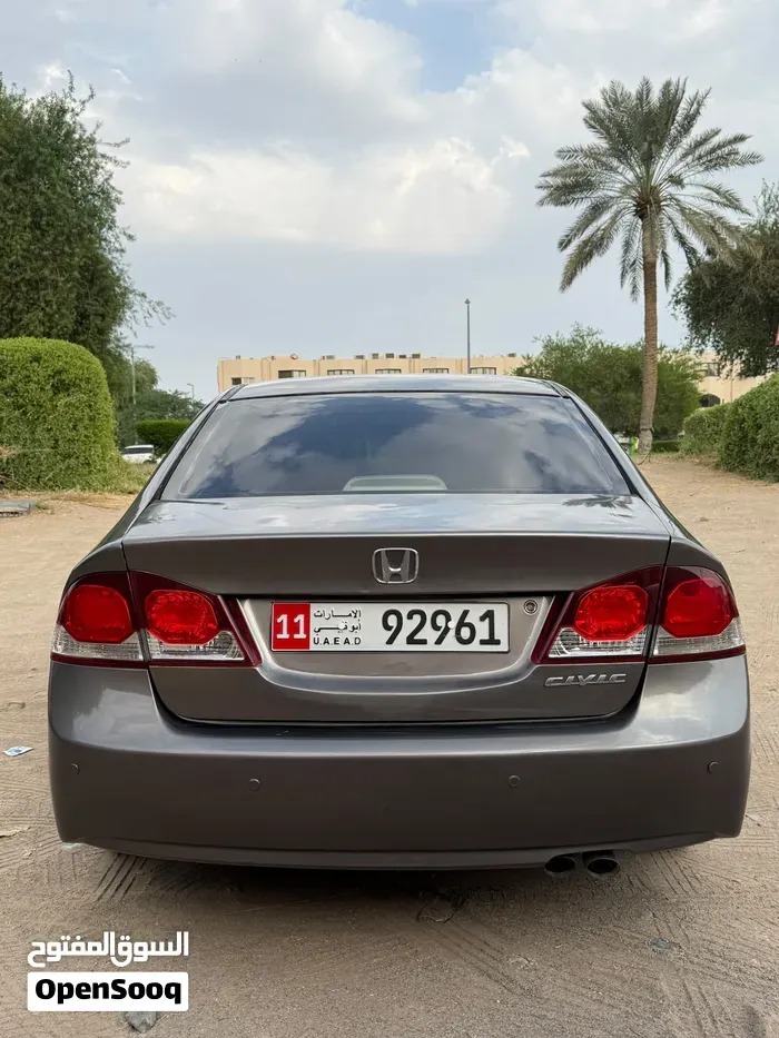 Honda Civic 2009 photo 2