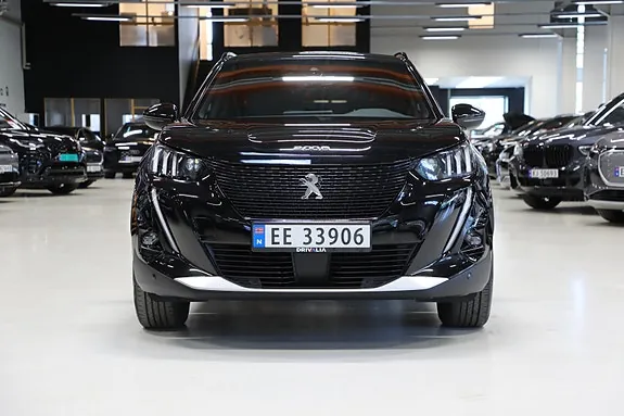 Peugeot E-2008 2022 photo 3
