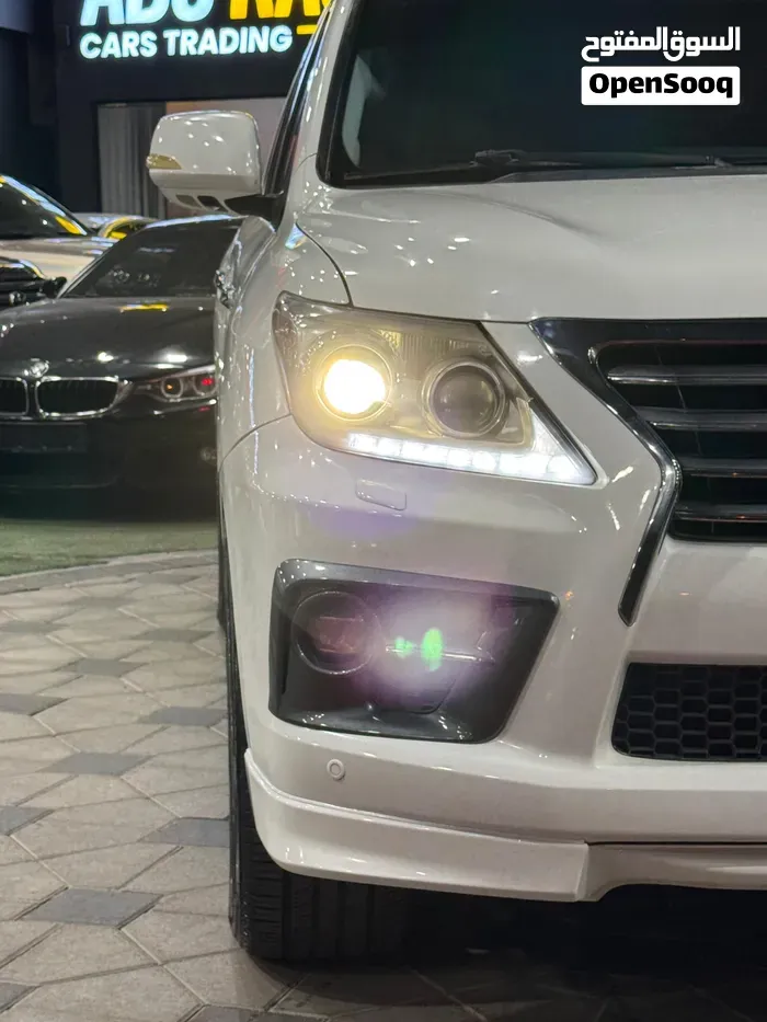 Lexus Lx570