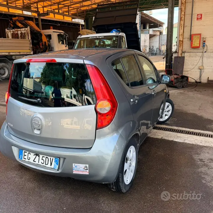 Opel Agila 2010 photo 5