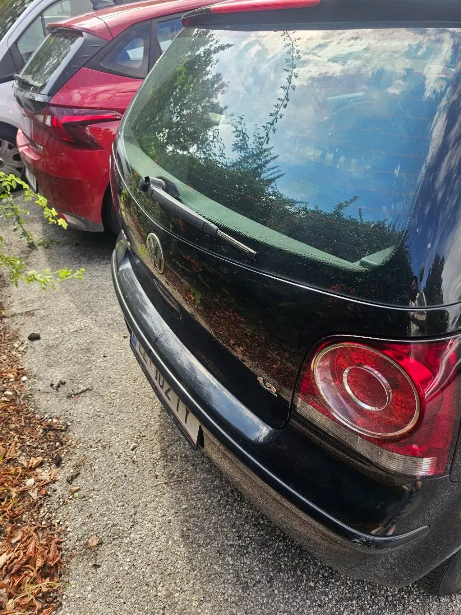 Volkswagen Polo 2009 photo 3
