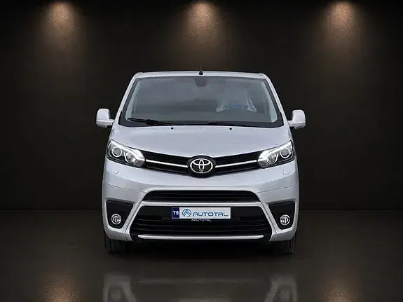 Toyota Proace 2018 photo 2